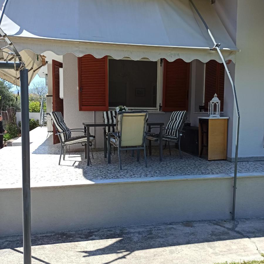 Itea'S Garden House Kirra Exterior foto